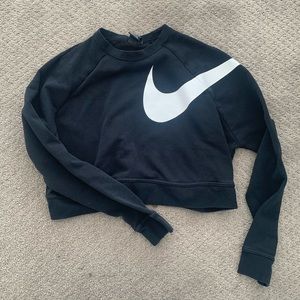Nike crop sweatshirt